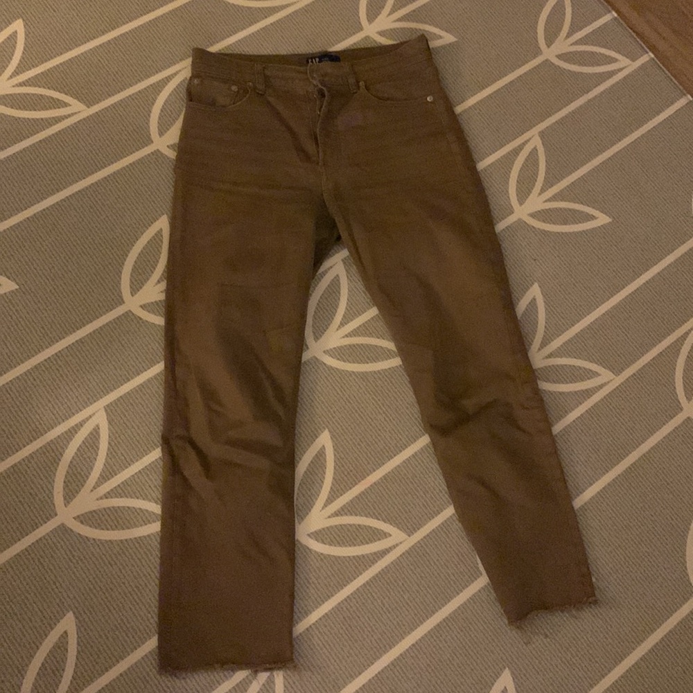 Gap high rise cheeky straight 28/6 chocobrown. Euc. Light chocolate brown color